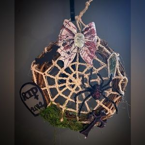 6” crochet spider web wreath